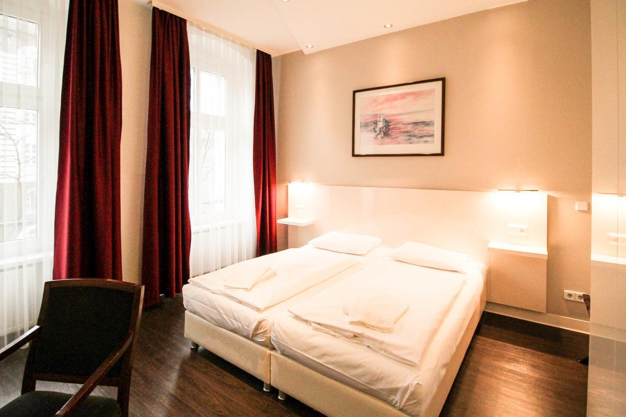 Hotel Prens Berlin Exterior photo