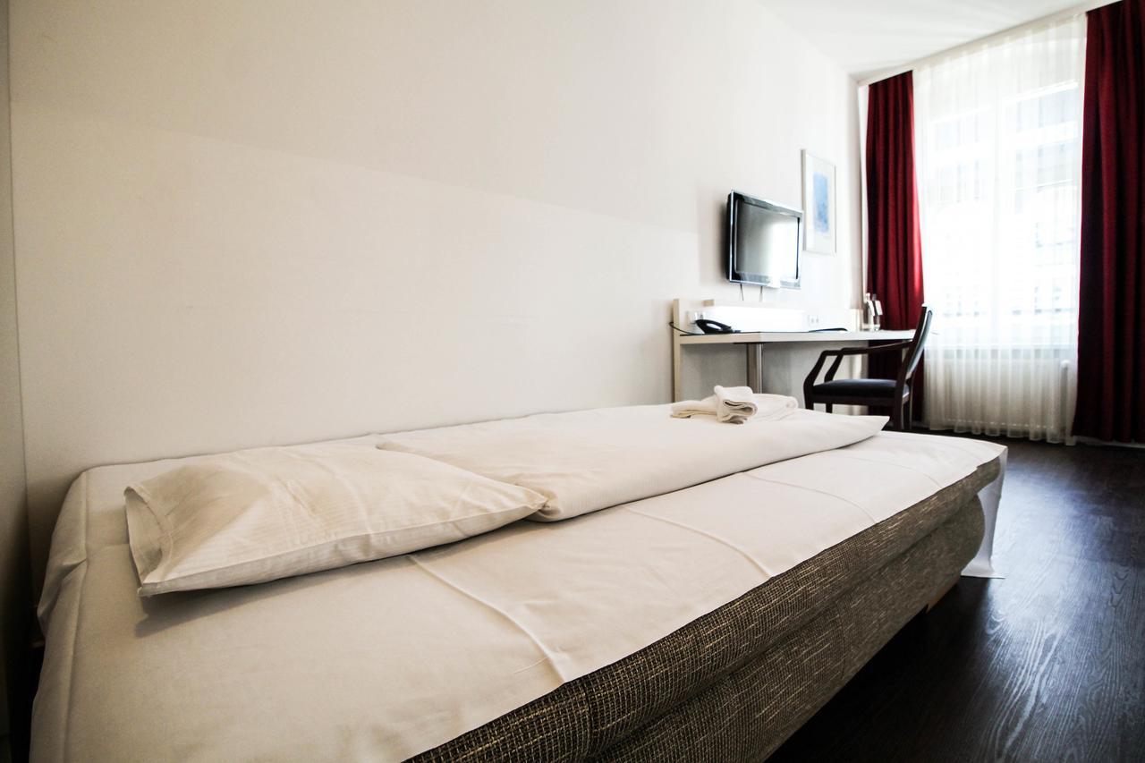 Hotel Prens Berlin Exterior photo